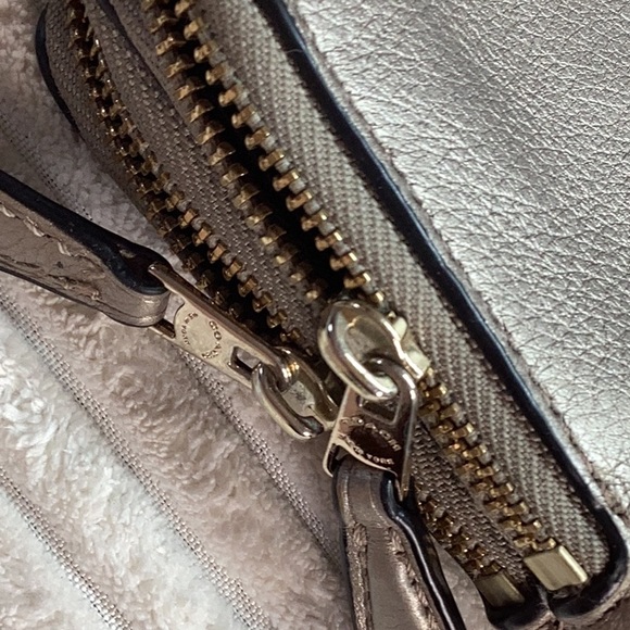 Coach Champagne leather double wristlet. - Picture 15 of 17